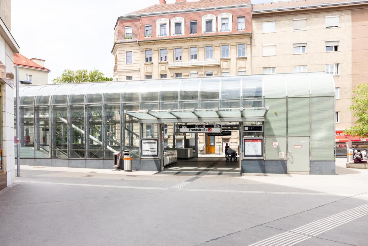 Yeshello Station Appartement *
